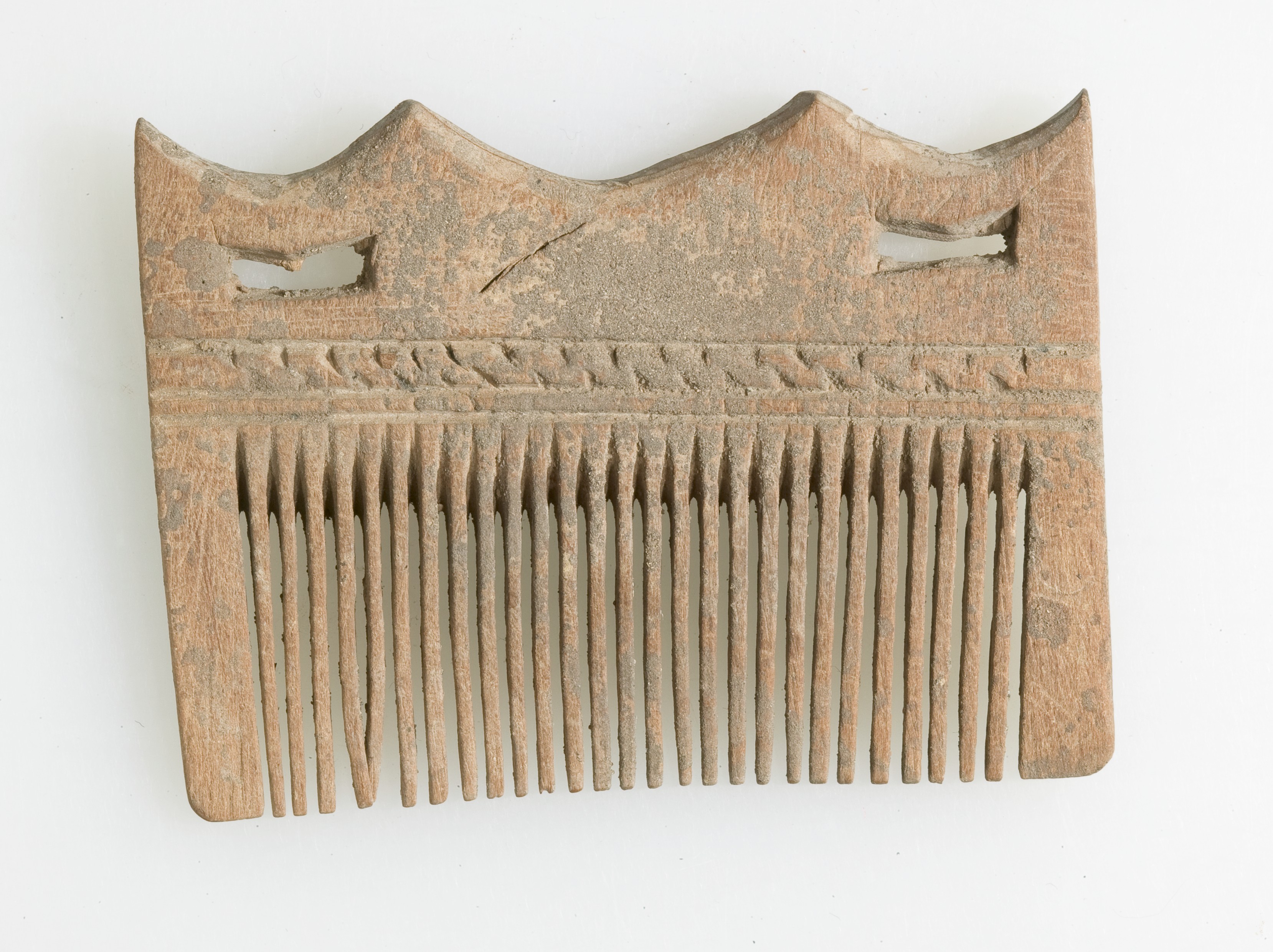 Comb | Middle Kingdom | The Met