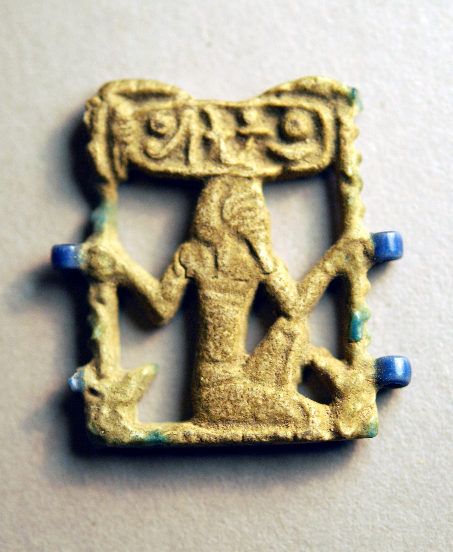 Heh amulet with the Name of Amenhotep III | New Kingdom | The Met