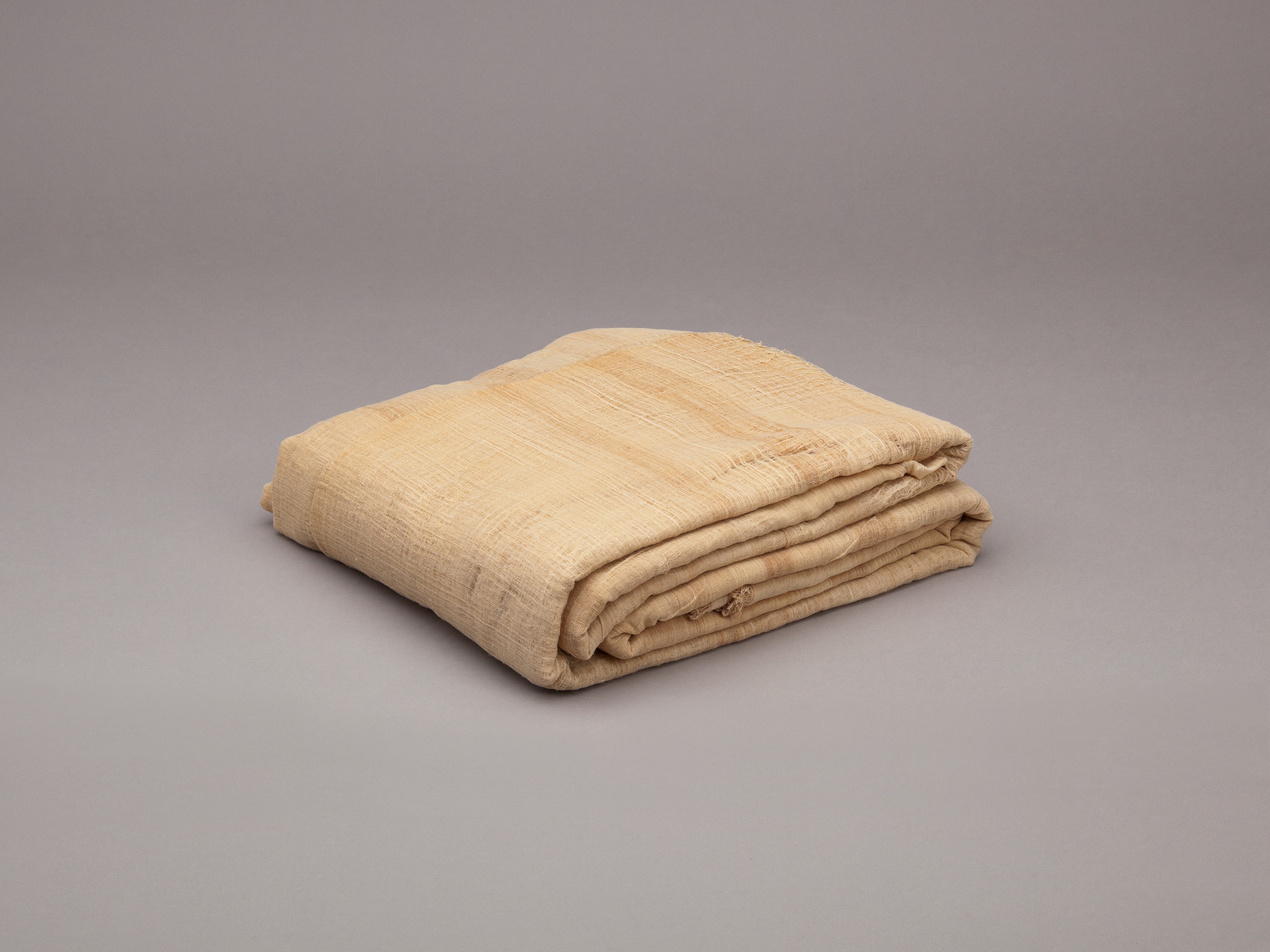 Sheet, linen mark, fine spin, irregular weave