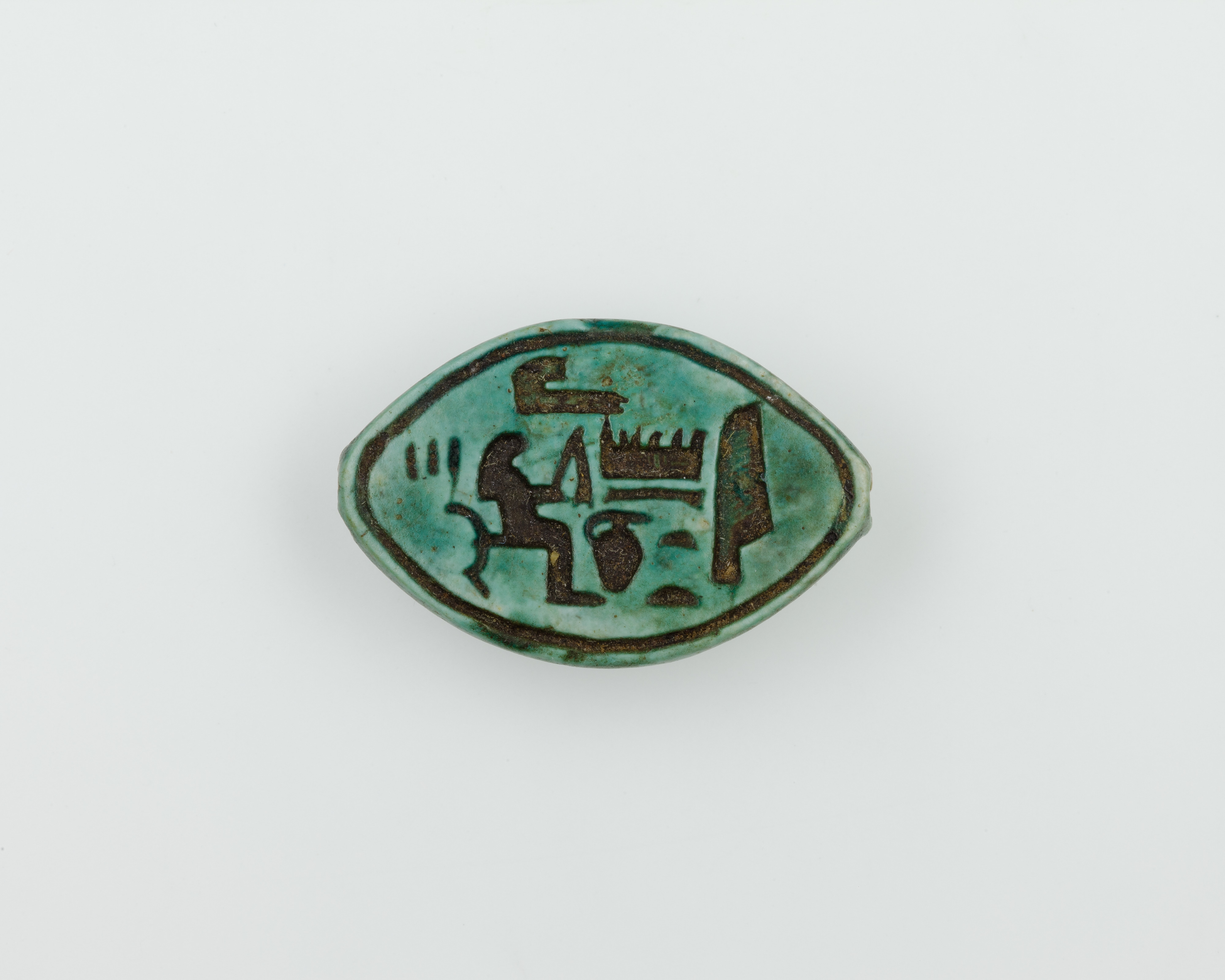 Cowroid with the Name and Image of Hatshepsut