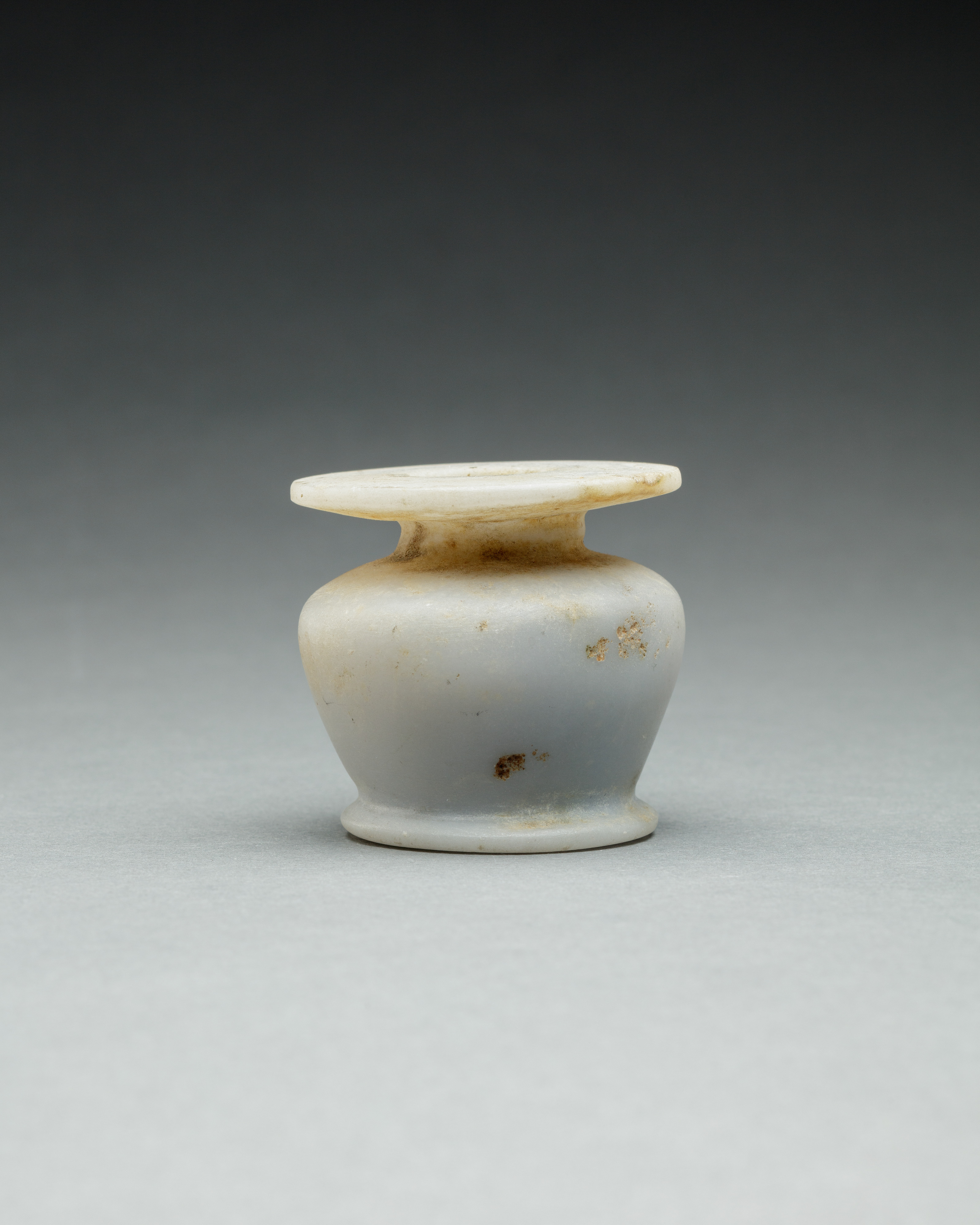Cosmetic Vessel