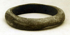 Bracelet, Bone