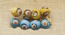 String of 4 Eyed Beads, Glass
