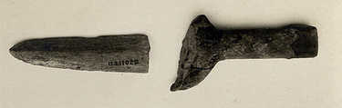 Model dagger, Wood