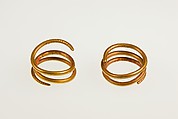 Pair of Earrings (with 16.10.468), Gold