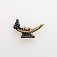 Henu barque amulet, Glass