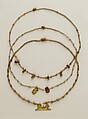 Necklace with 2 baboon amulets, Linen, gold
