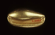 Cowrie shell bead, Gold