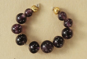 String of beads, Amethyst, gold