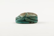 Scarab Inscribed With the Name Aakheperenre (Thutmose II), Glazed steatite