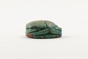 Scarab Inscribed With the Name Aakheperenre (Thutmose II), Glazed steatite