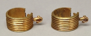 Pair of Ribbed Penannular Earrings, Gold