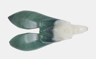 Mosquito Deity amulet, Green-and-White banded jasper