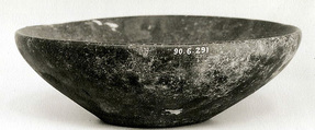 Shallow bowl, Basalt