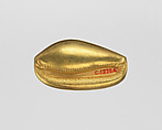 Cowrie shell bead, Gold
