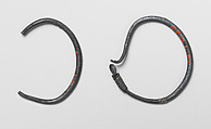 A pair of earrings, Copper alloy