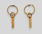 Hoop earrings with coiled wire pendant, Gold