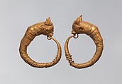 Earring with head of a bull, gold