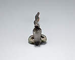 Uraeus, Cupreous metal
