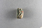 Scarab, disk, Steatite, traces of green glaze