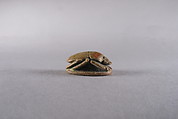 Scarab with blessing related to Horus, Steatite