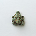Lion head amulet, Faience
