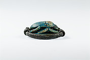 Scarab Finger Ring, Bronze or copper alloy, glazed steatite