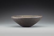 Shallow bowl, Stone