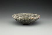 Shallow bowl, Stone