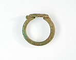 Ring, seated ape, Faience