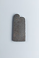 Two-finger amulet, Black glass