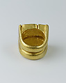 Signet ring, Gold
