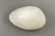 Clam-shell-shaped Hammer, Travertine (Egyptian alabaster)