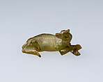 Recumbent dog amulet, Chalcedony
