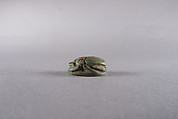 Scarab Inscribed with Hieriglyphs and Figure of Maat, Glazed steatite