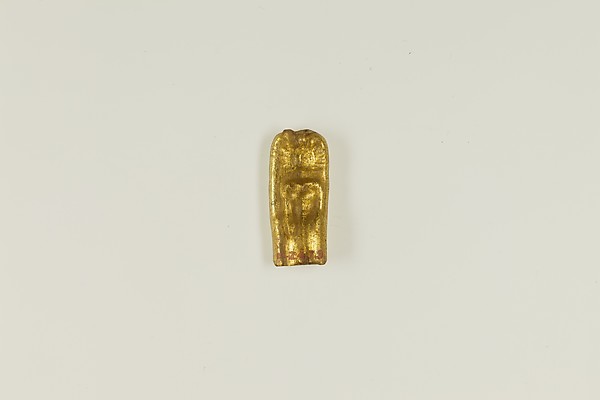 Bead with figure