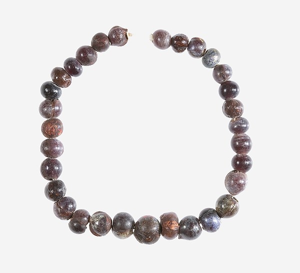 String of Ball Beads by an unrecorded maker, The Metropolitan Museum of Art