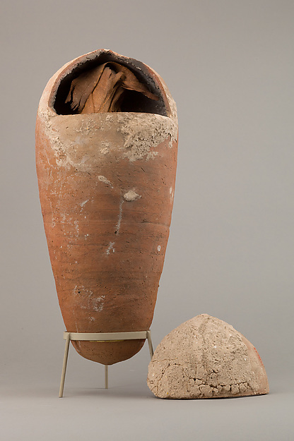 Sacred animal mummy of an ibis inside a jar by an unrecorded maker, The Metropolitan Museum of Art