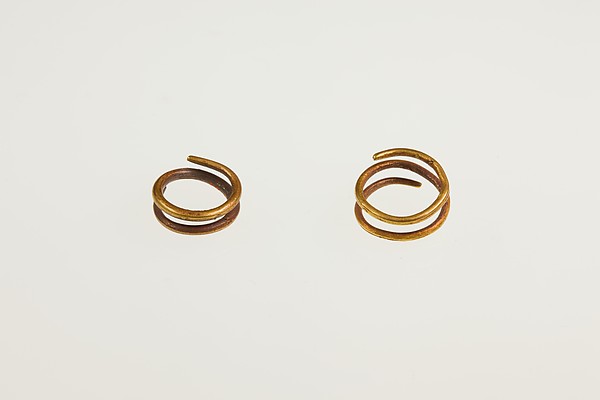 Pair of Earrings (with 16.10.346) by an unrecorded maker, The Metropolitan Museum of Art