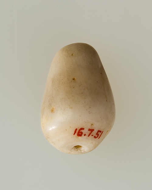 Shell pendant or bead