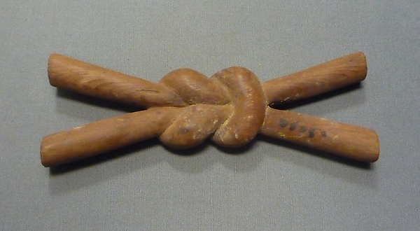Tjes-Knot Amulet from a Foundation Deposit for Hatshepsut's Temple