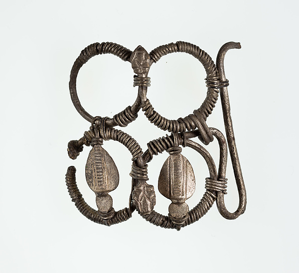 Part (?) of a bracelet or armlet with uraei by an unrecorded maker, The Metropolitan Museum of Art