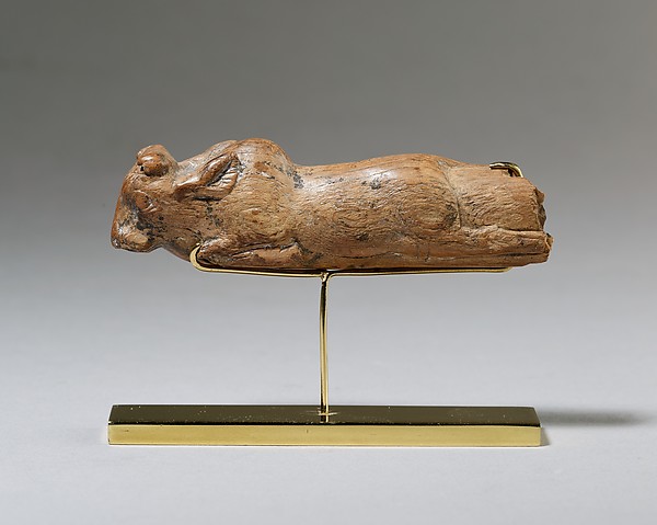 Knife handle (?); Humped bull