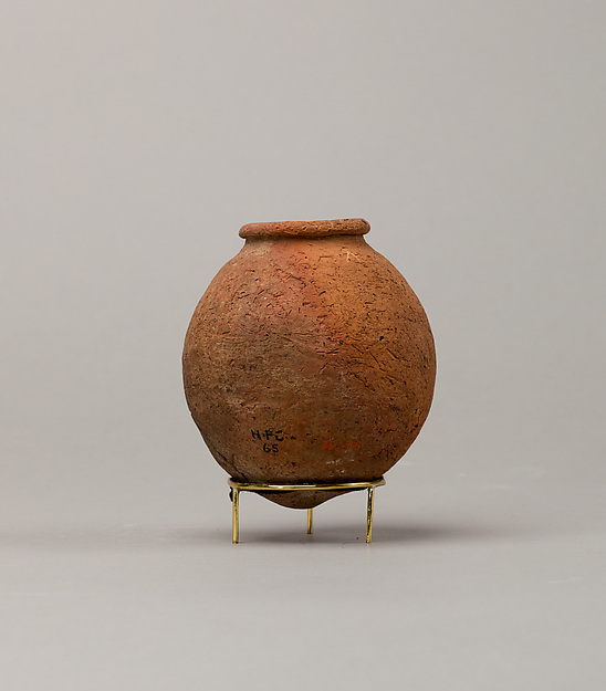 Rough ware jar
