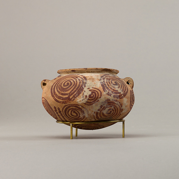 Decorated ware jar illustrating spirals