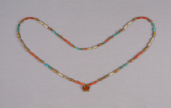 Necklace with Shen-Amulet of Senebtisi