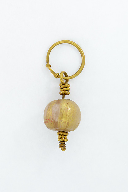 Gilded glass earring by an unrecorded maker, The Metropolitan Museum of Art
