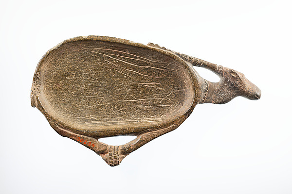 Cosmetic dish in the shape of a bound antelope by an unrecorded maker, The Metropolitan Museum of Art