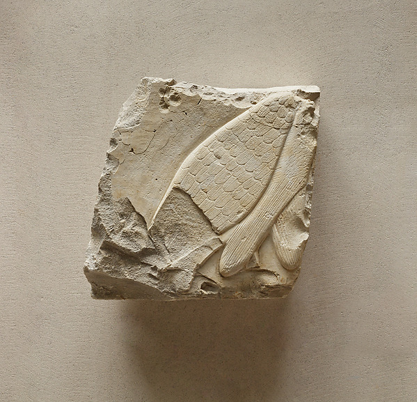 Relief fragment from a row of vulture figures