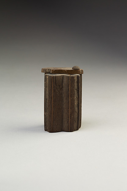 Quatrefoil Kohl Tube of Baki